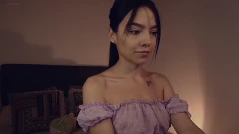 Snapshot of alice_steffen chatting on 01.17.25 evedam online show from 01.17.25