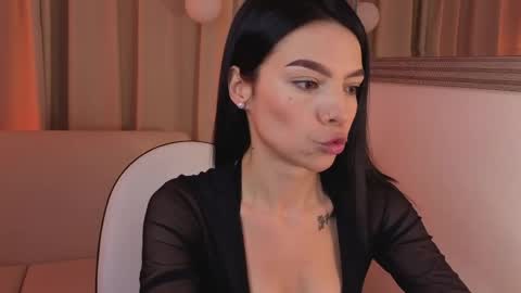 Snapshot of alice_steffen chatting on 04.06.26 evedam online show from 04.06.26