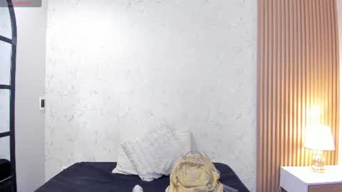 Alice and Asia online show from 07.11.26