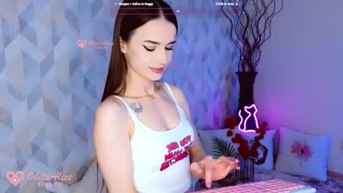 Alice   online show from 11.19.25