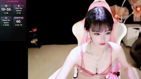 Snapshot of alicechina chatting on 05.06.26 Alice online show from 05.06.26