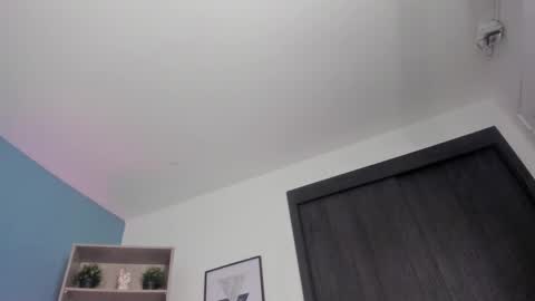 Alice Cullen online show from 09.16.25