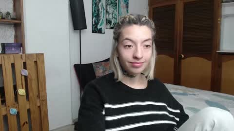 alicee_logan_ online show from 04.21.26