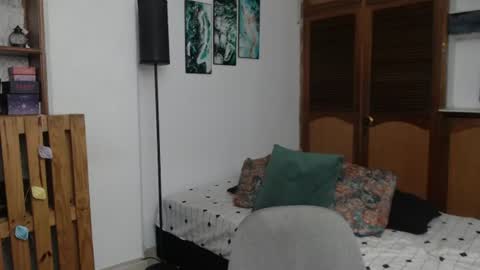 alicee_logan_ online show from 06.11.26