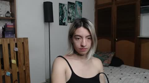 alicee_logan_ online show from 06.17.26