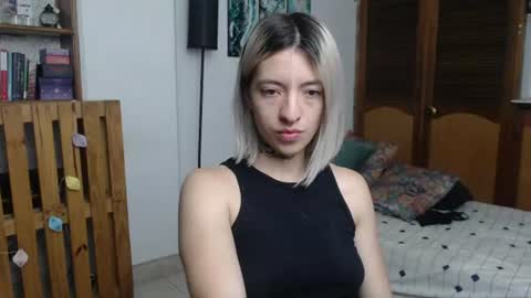 alicee_logan_ online show from 07.08.26