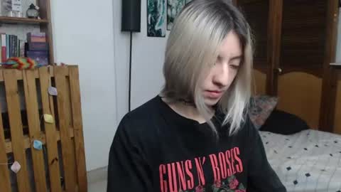 alicee_logan_ online show from 07.10.26
