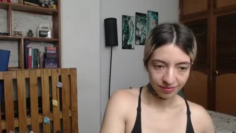 alicee_logan_ online show from 08.03.26