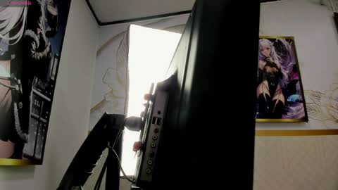 Snapshot of alicee_mature chatting on 05.19.26 alicee online show from 05.19.26