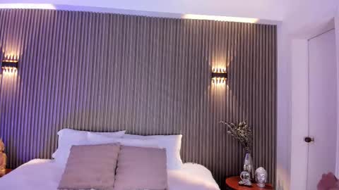 Alice  online show from 10.10.25