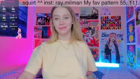 Snapshot of alicemilman chatting on 01.11.25 Alice  online show from 01.11.25