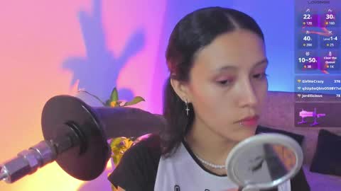 Snapshot of alicemoon__ chatting on 11.16.25 Alicee online show from 11.16.25