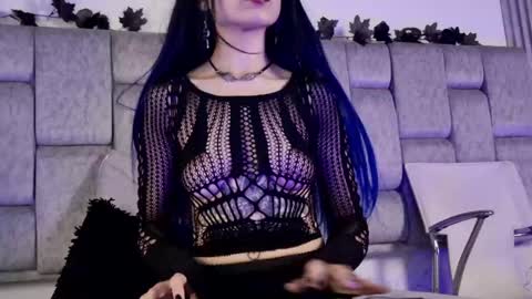 alicenoir_ online show from 04.14.26