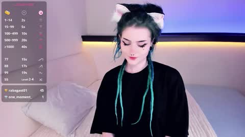 Snapshot of alicentity chatting on 02.12.26 Alice online show from 02.12.26