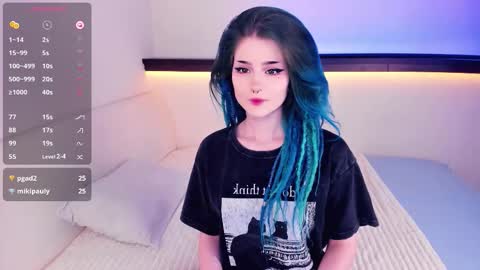 Snapshot of alicentity chatting on 03.07.26 Alice online show from 03.07.26