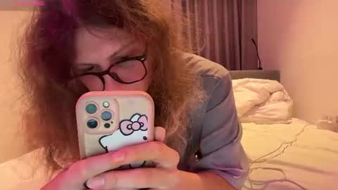 AlicePinkhead online show from 06.11.26