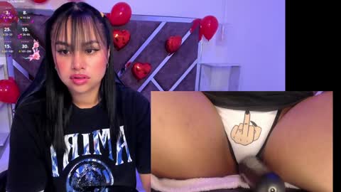 Snapshot of aliceroys chatting on 02.03.25 Alice online show from 02.03.25