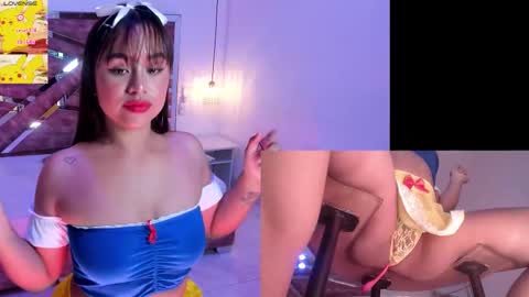 Snapshot of aliceroys chatting on 10.27.25 Alice online show from 10.27.25