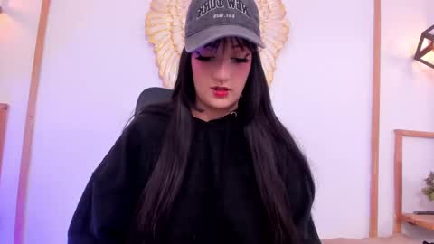 Snapshot of alicesweet10 chatting on 09.13.25 Alice online show from 09.13.25