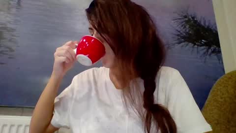 Snapshot of alicetailorrr chatting on 06.03.26 AliceTailorrr online show from 06.03.26
