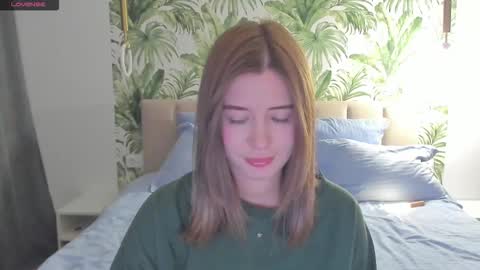 Snapshot of alicetuker chatting on 12.15.25 Alice online show from 12.15.25