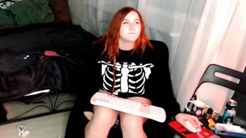 Snapshot of alicewinchesterr chatting on 12.25.24 Alice online show from 12.25.24