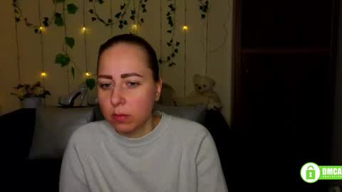 Snapshot of alicewonderkiss chatting on 03.25.26 Alice online show from 03.25.26