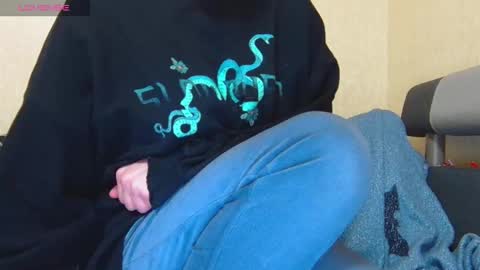 Snapshot of alicewoolfy chatting on 01.06.26 AliceWoolfy online show from 01.06.26