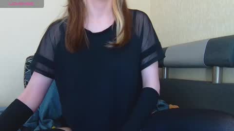 Snapshot of alicewoolfy chatting on 02.11.26 AliceWoolfy online show from 02.11.26