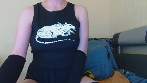 AliceWoolfy online show from 05.22.26