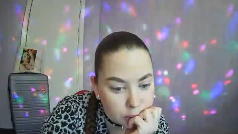 Snapshot of alicexfresh chatting on 04.21.26 AlicexFresh online show from 04.21.26