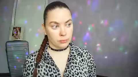 Snapshot of alicexfresh chatting on 04.28.26 AlicexFresh online show from 04.28.26