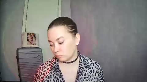 Snapshot of alicexfresh chatting on 05.08.26 AlicexFresh online show from 05.08.26