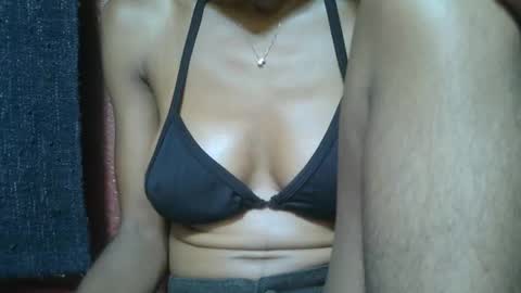 alicia253177 online show from 02.15.25