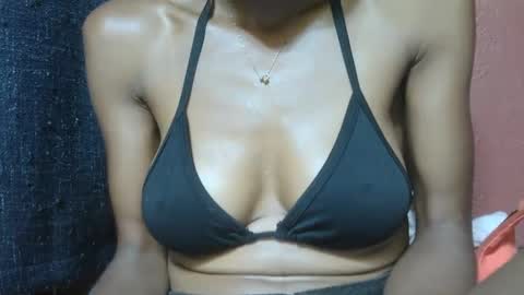 alicia253177 online show from 03.12.25