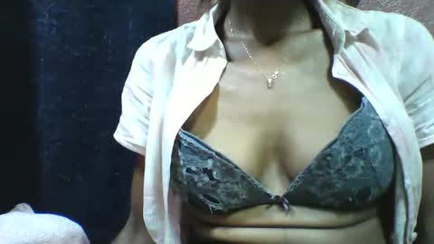 alicia253177 online show from 09.22.25