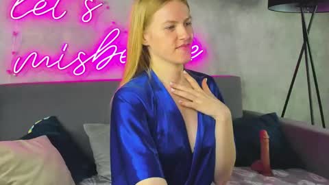 Alicia 2 GMT 3am-9am TueThuFriSun 9am-15pm Sat online show from 04.23.26