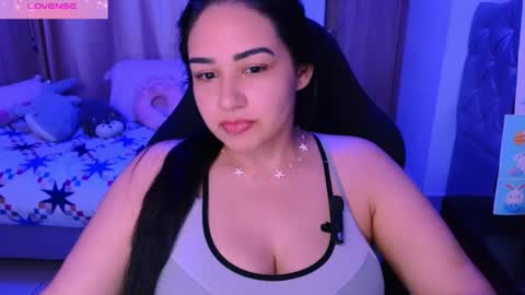 Snapshot of alicia_hotxx chatting on 06.08.26 alison online show from 06.08.26