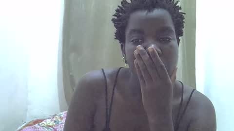 Snapshot of alicia_qween chatting on 06.04.26 alicia_qween online show from 06.04.26
