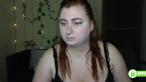 Snapshot of aliciaaared_kis chatting on 05.19.26 Alicia online show from 05.19.26