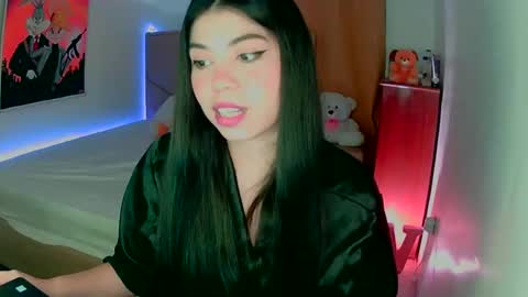 Snapshot of aliciabiden chatting on 12.12.24 aliciabiden online show from 12.12.24