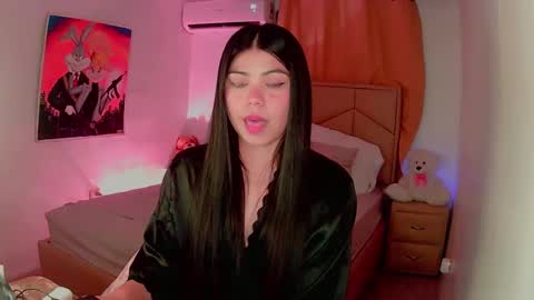 Snapshot of aliciabiden chatting on 02.24.25 aliciabiden online show from 02.24.25