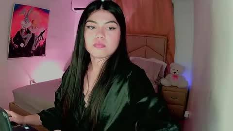 Snapshot of aliciabiden chatting on 02.26.25 aliciabiden online show from 02.26.25