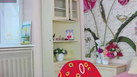 Snapshot of aliciabow chatting on 02.28.26 Veronica online show from 02.28.26