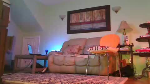 Alicia deHart  Help me reach 1000 Followers. Its FREE online show from 02.02.26