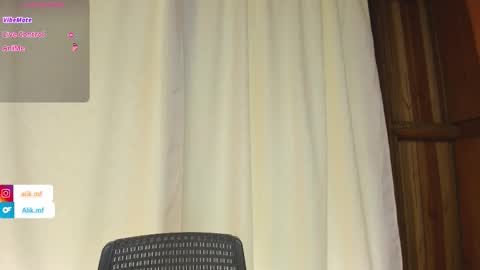 Snapshot of aliciakozlov chatting on 03.26.26 aliciakozlov online show from 03.26.26