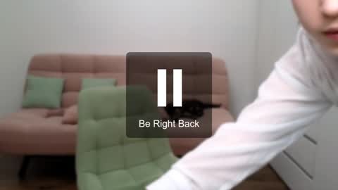 Snapshot of alicianoveli chatting on 01.12.25 alicianoveli online show from 01.12.25