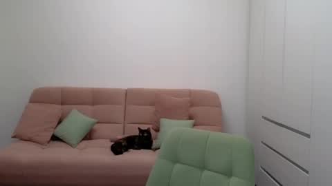 Snapshot of alicianoveli chatting on 02.24.25 alicianoveli online show from 02.24.25