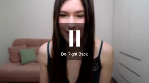 Snapshot of alicianoveli chatting on 03.10.25 alicianoveli online show from 03.10.25