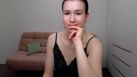 Snapshot of alicianoveli chatting on 03.12.25 alicianoveli online show from 03.12.25